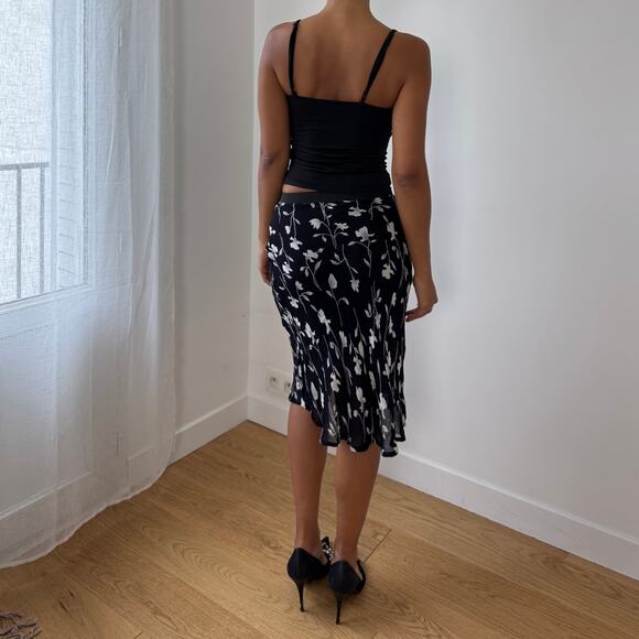 Vintage Italian Floral Mesh Pencil Skirt (XS/S) - Picture 5 of 9